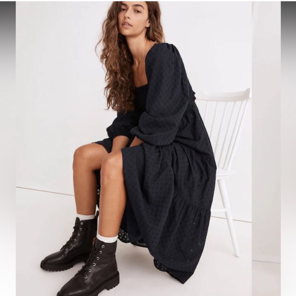 Madewell Lucie Dress. Navy. Long sleeves, square neck, smocked bodice. Women’s L